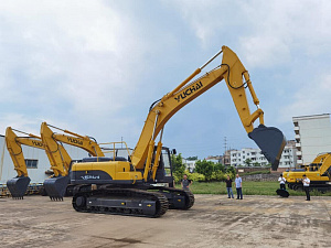 Экскаватор Yuchai YC310LC-8 фото